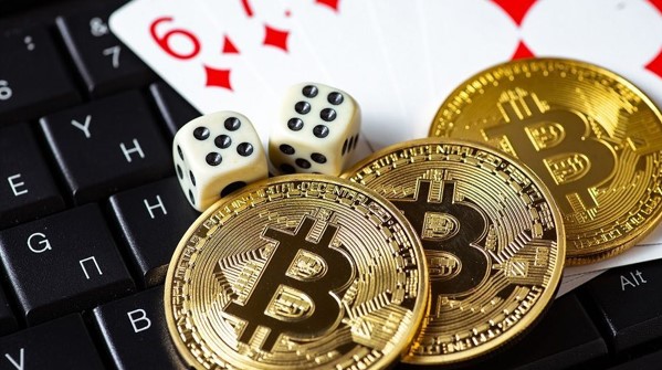 Как начать играть в казино на биткоины