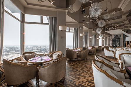 Панорамный ресторан на 26 этаже BarFly