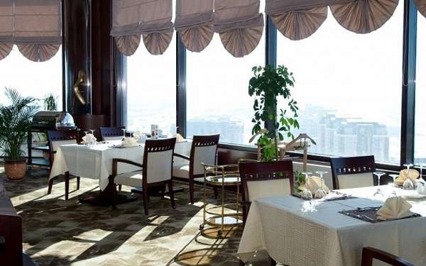 Ресторан Revolving