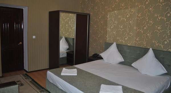 Hotel Diar
