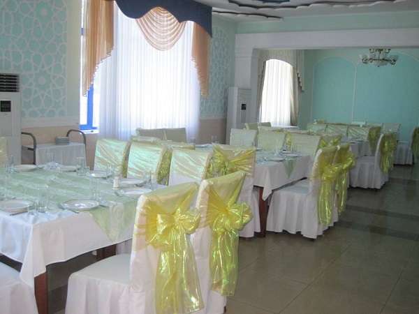 Hotel Ular