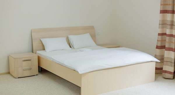 Saray-batu guest house