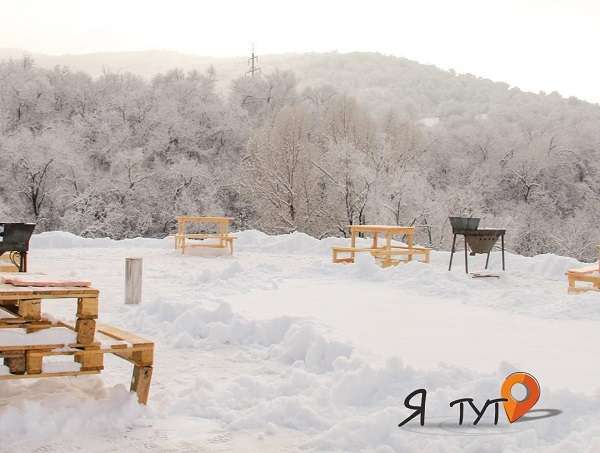 Зона отдыха Я тут (Домики, горки, бассейн)