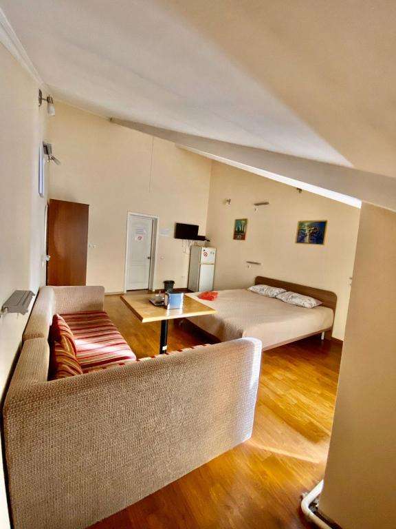 Хостел Esentai Hostel в центре