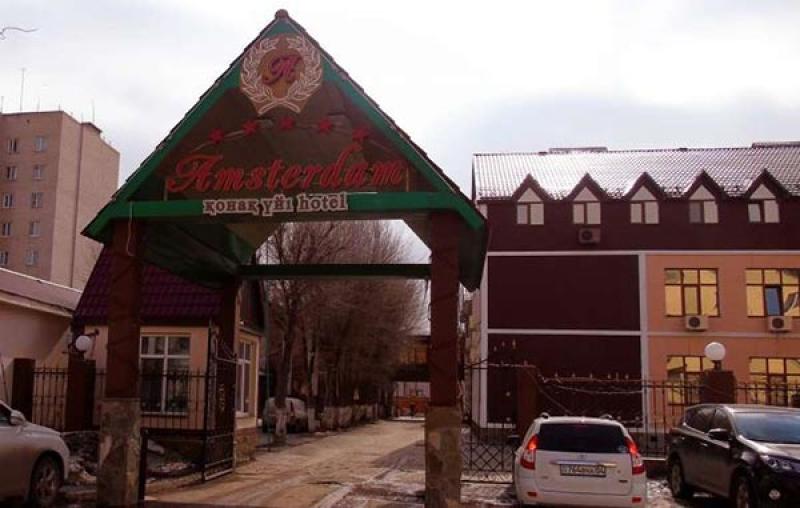 В Алматы оштрафовали гостиницы с проститутками
